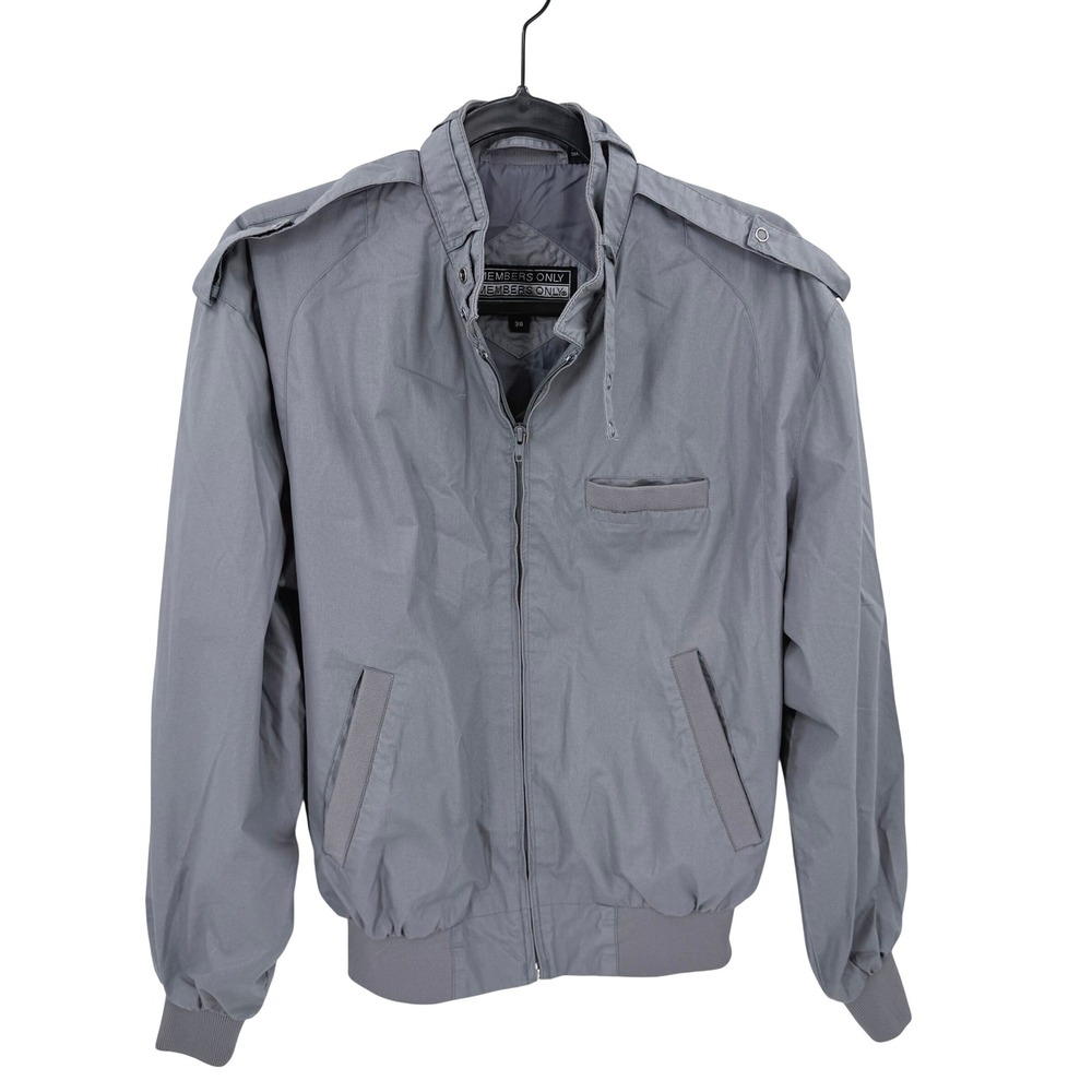 Members Only Iconic Racer Jacket Gray Vintage Mens Size 38 Full Zip Epaulettes